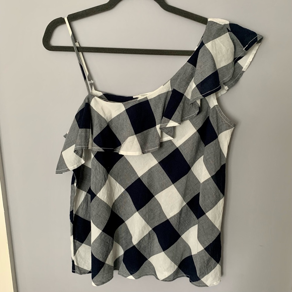 Asymmetrical ruffle sleeve spaghetti strap checkered top - Picture 2 of 5
